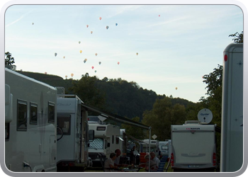 overvliegende_luchtballons_in_ensch