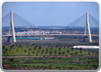 317 Deze brug is de grens Spanje Portugal