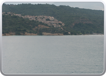 241  Langs het meer van Ste Croix de Verdon