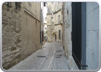 71Uzes