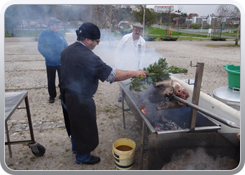 096 Lekker specialiteit van de buurt eten Melkvarken (2)