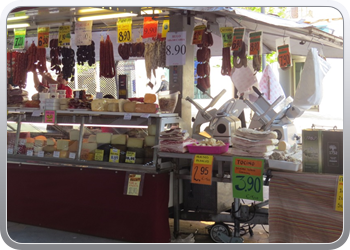 193 Groentenmarkt in Figueres (5)