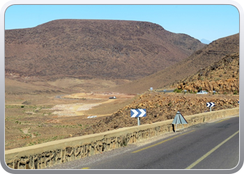 122 Via de Draa vallei naar Ouarzazate (64)