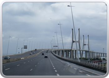 186 De spectaculaire brug van Lissabon (1)
