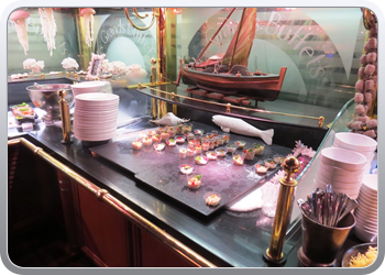 012 Le Grand Buffet06