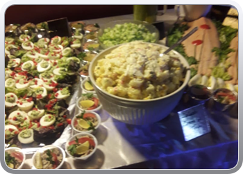 048 Eindejaars buffet (8)