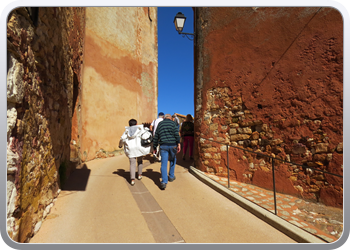 028 Roussillon (17)